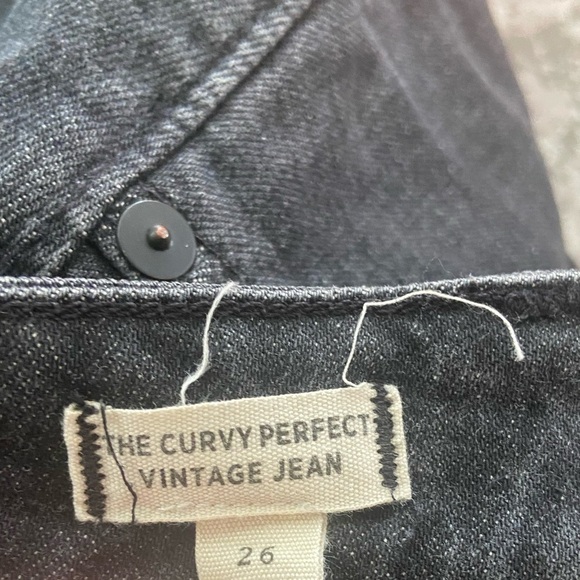 Madewell The Curvy Perfect Vintage Jean in Sumner Wash - Picture 12 of 14